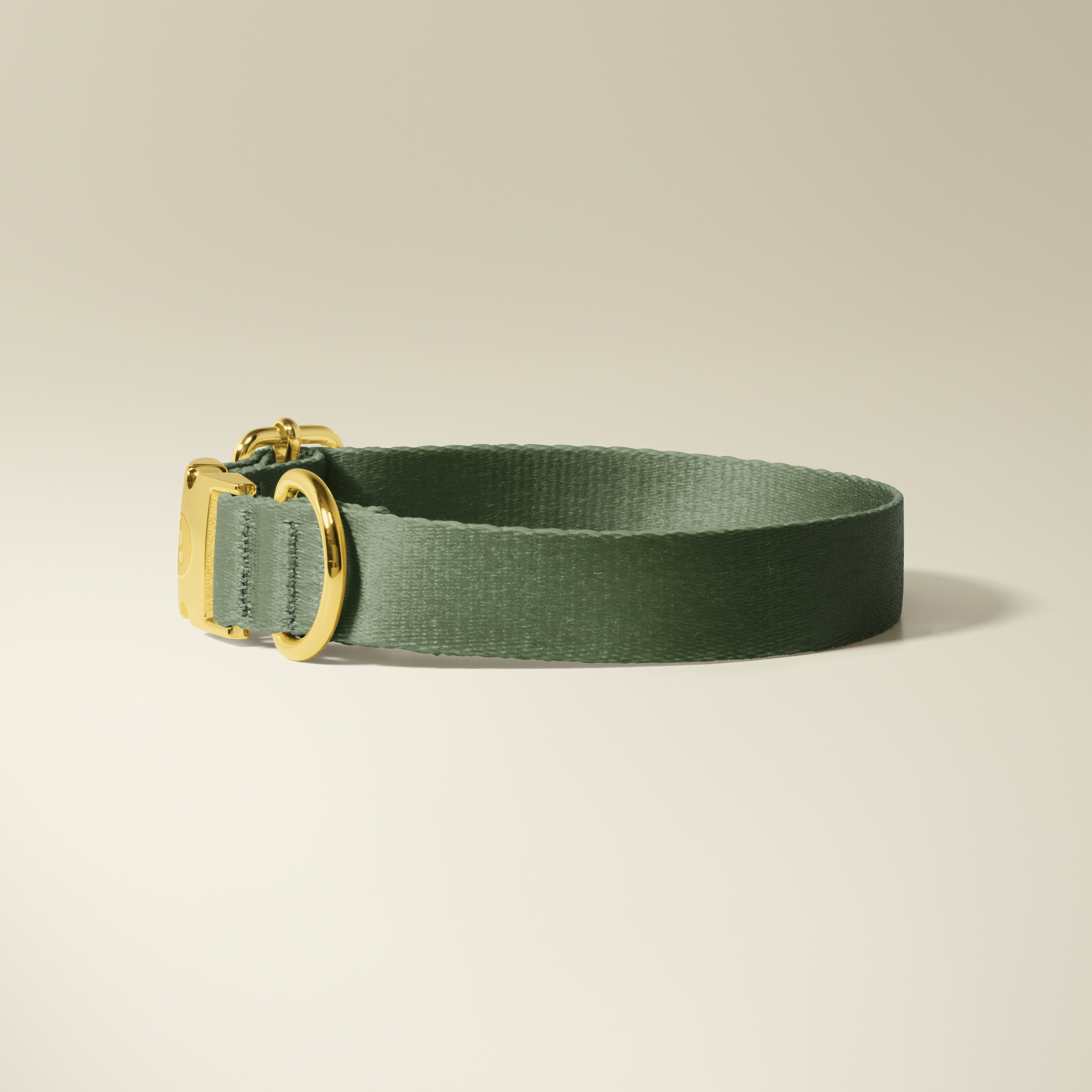 Verdant Gold Collar